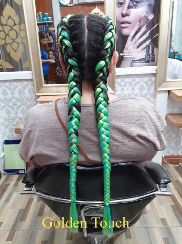 Green hair braiding in patong